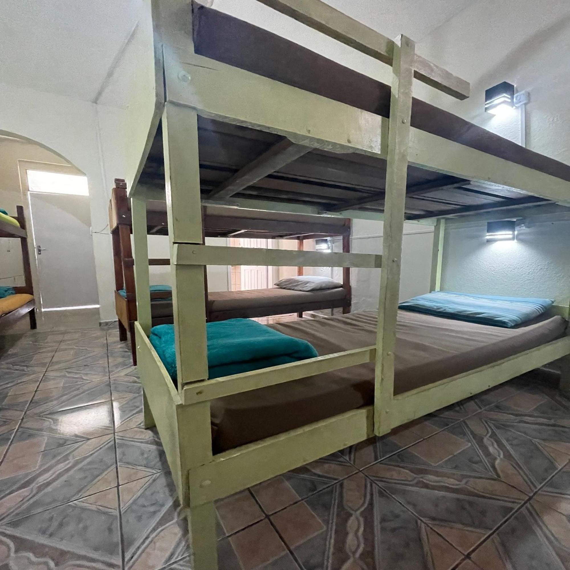 Hope Hostel Praia Do Morro 瓜拉派瑞 外观 照片